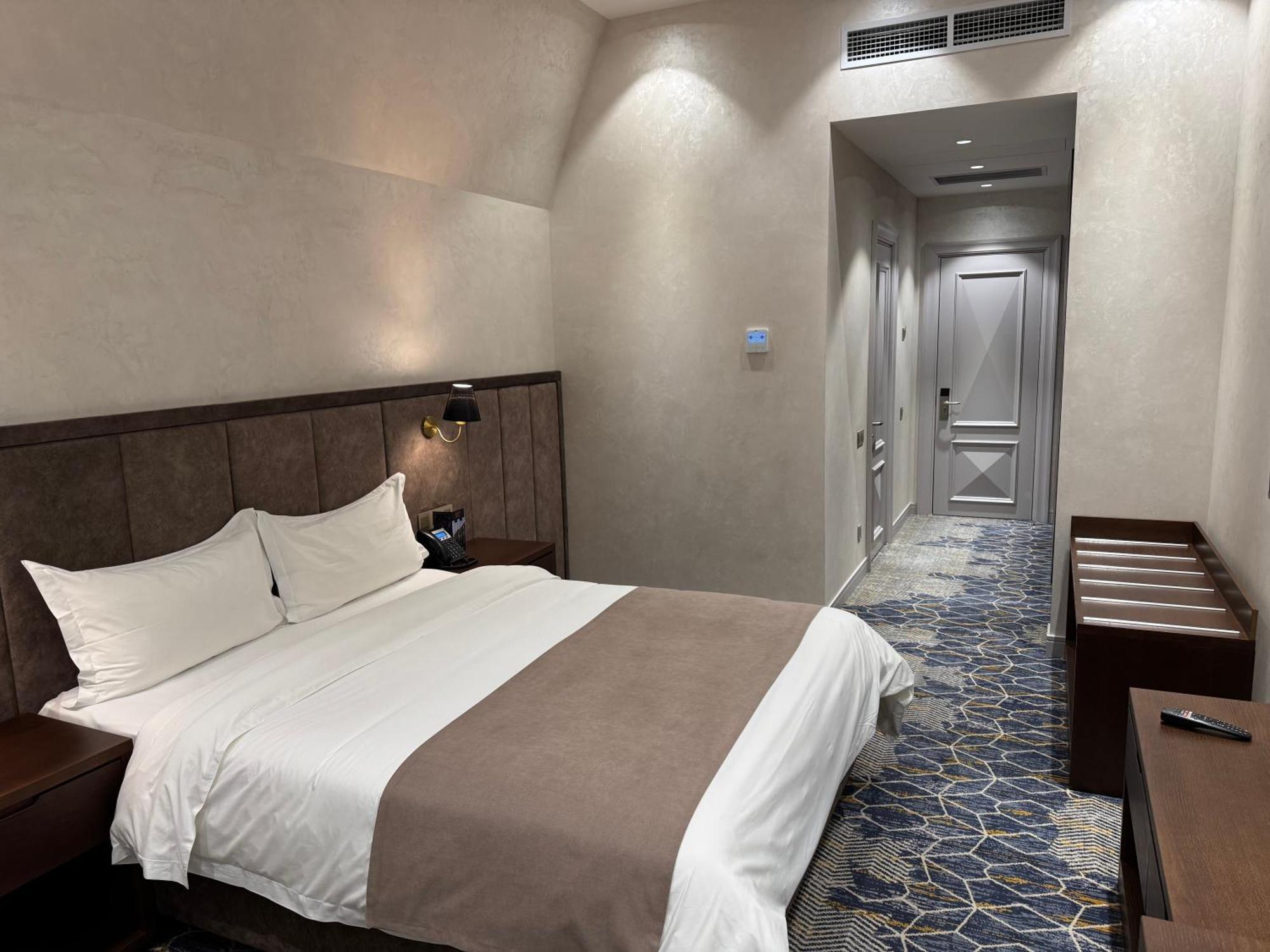 Frankfort Expo Hotel Tasjkent Eksteriør billede